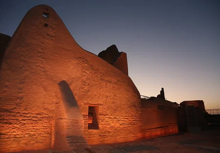 Дирийя Биеннале раскрывает имена участников третьей выставки