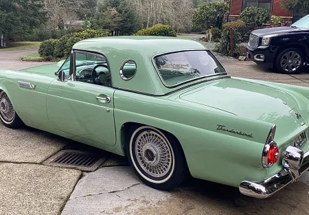 AutoHunter Spotlight: 1955 Ford Thunderbird Convertible