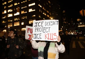 Столкновения из-за ICE в Нью-Йорке: ошибка или намерение?