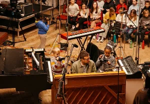 Как Help(2) воскресил веру в музыку и людей