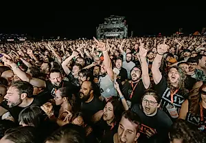 День второй Mad Cool 2025: Звезды, танцы и готическая грусть