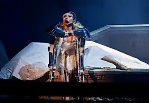 Леди Гага запускает Mayhem Ball: каждый трек первого шоу