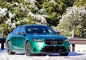 BMW M5: гибридная тяжесть — тест-драйв нового суперседана