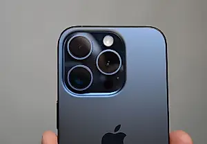 iPhone 17 Pro получит 8-кратный оптический зум: нужно ли это кому-то?