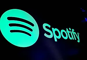 Spotify требует скан лица в Британии для взрослого контента