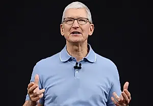 Тим Кук уверенно ведет Apple в мир искусственного интеллекта, несмотря на задержки