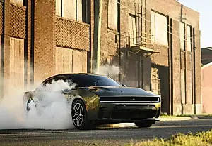 Dodge Charger: бензиновый бунт против электрокаров