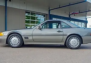 Избегая взглядов: скромный Mercedes-Benz 500SL 1992 года