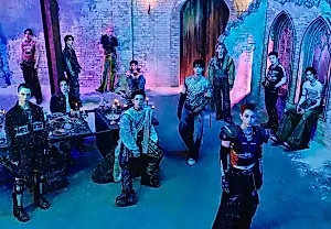 SEVENTEEN на вершине: альбом ‘HAPPY BURSTDAY’ взорвал Billboard