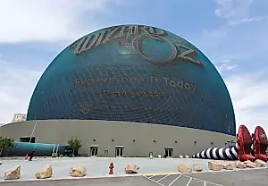 Волшебник из Страны Оз спасает прибыльность Sphere