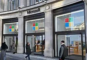 Microsoft совершает крупнейшее вложение в Британию, обойдя Google
