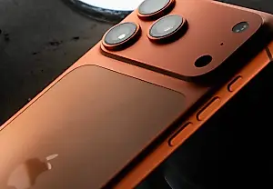 iPhone 17 Pro царапается легче, чем репутация российского чиновника