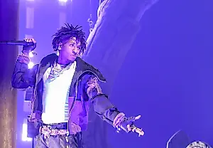 Яя Мэйвезер считает, что YoungBoy Never Broke Again мог бы стать моделью