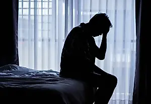 Депрессия под люстрой: как ритмы жизни ведут к унынию