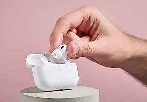AirPods Pro 3: теперь с пульсометром и AI-коучем?