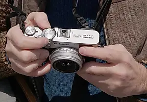 Fujifilm готовит новую среднеформатную камеру: мечта или очередной маркетинговый ход?