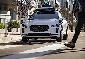 Waymo запускает роботакси в Денвере и Сиэтле