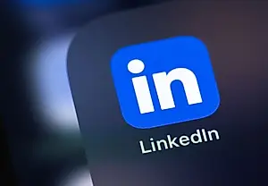 LinkedIn закручивает гайки: верификация для кадровиков и топов