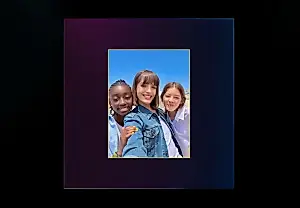 Apple запустила эпоху "Center Stage": смартфоны теперь сами решают, как сделать вам селфи покруче