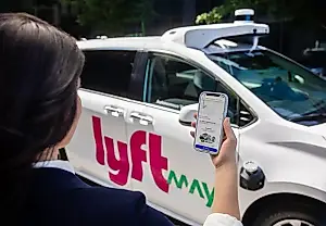 Lyft запустил беспилотные авто в Атланте вместе с May Mobility