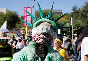 Треть музеев США потеряли государственное финансирование: последствия и опасения