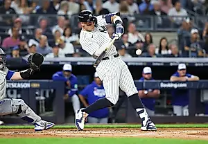Netflix ведет трансляции MLB: Бейсбол под подпиской