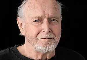 Llyn Foulkes: Искусство вопреки всему