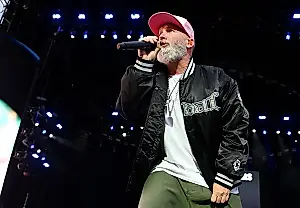 Limp Bizkit отдает дань Сэму Риверсу