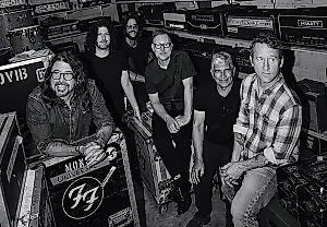 Foo Fighters обгоняют Metallica по числу хитов