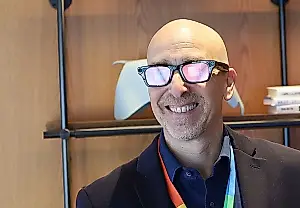 Google представил Android XR: умные очки на грани реальности