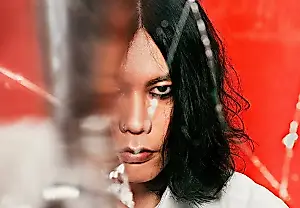 Kenshi Yonezu возвращается на вершину: японский музыкальный чарт Hot 100 снова его