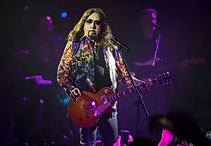 Guitar Legend Ace Frehley Receives Posthumous  Kennedy  Center Honor