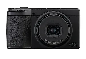 Ricoh представит свою первую монокамеру для фотографов-энтузиастов