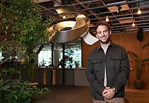 Брэндон Сильверстейн теперь CEO Avex Music Group – кто следующий?