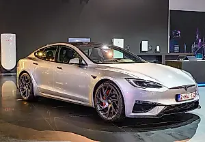 Tesla se despide de los Model S y X para hacer robots