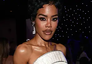 Cristales y armadura de Teyana Taylor