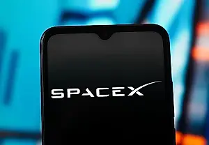 SpaceX se traga xAI