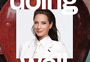 El consejo de Christy Turlington: apaga el móvil y conéctate contigo