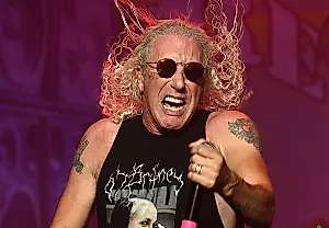 Dee Snider está más vivo que nunca
