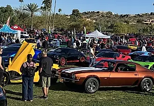 Medio millardo de dólares sobre ruedas: así se reúnen en Arizona los coches más caros del mundo