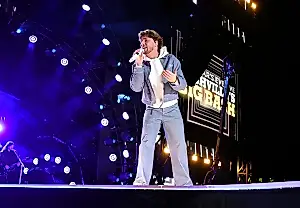 Bailey Zimmerman arranca a lo grande