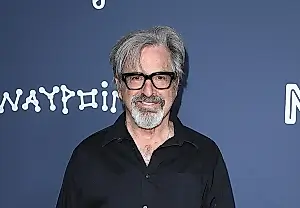 La muerte de Robert Carradine