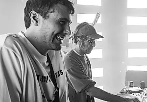 Daft Punk sin casco
