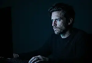 La oscura atracción por la pantalla