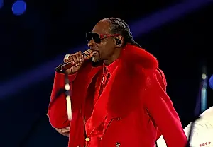 Snoop Dogg и Netflix устроили новогодний цирк на NFL