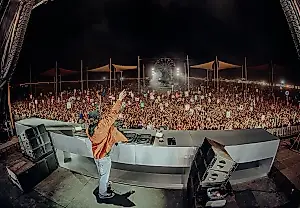 Dom Dolla recibió el Año Nuevo en BTV