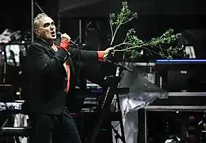 Morrissey cancela conciertos por problemas con la medicación