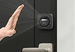 Dos sensores biométricos: la nueva cerradura Ultraloq Bolt Sense abre con la cara y las venas de la palma
