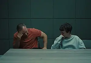 Сериал «Adolescence» взял «Золотой глобус» 2026 года