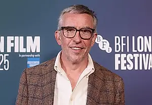 Steve Coogan ficha por la cuarta temporada de «The White Lotus»